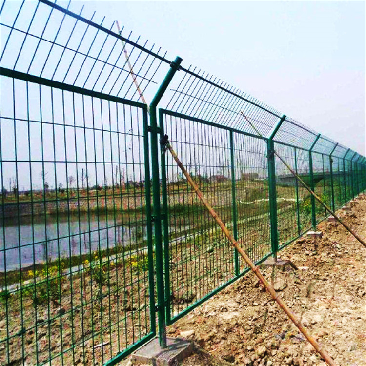 園林鐵絲網圍網圖片4