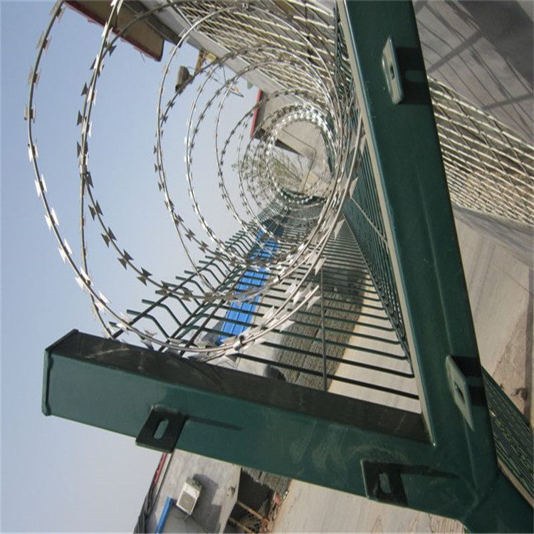 防攀爬機(jī)場防護(hù)網(wǎng)圖片3