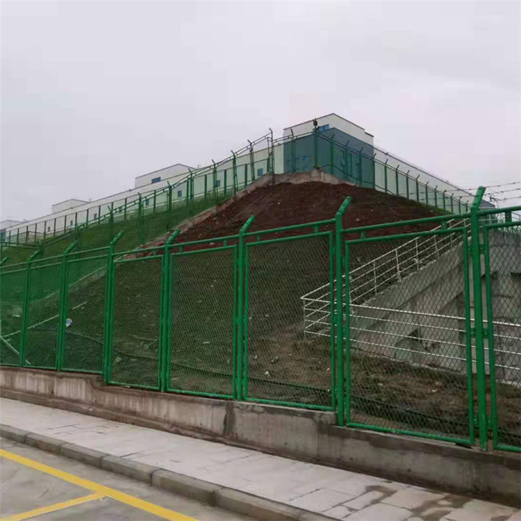 保稅區(qū)菱形護(hù)欄網(wǎng)圖片2